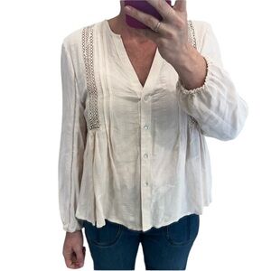 🌼Love tree flowy cream colored long sleeve